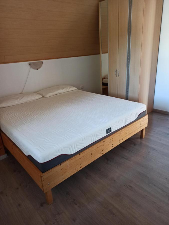 Balatonföldvár Aniko Apartmanhaz מראה חיצוני תמונה